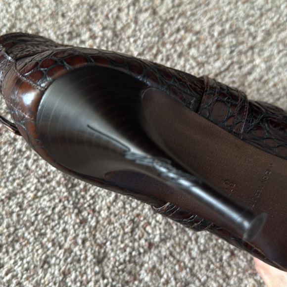 Donald J Pliner Heeled Ankle Boots - Picture 3 of 9